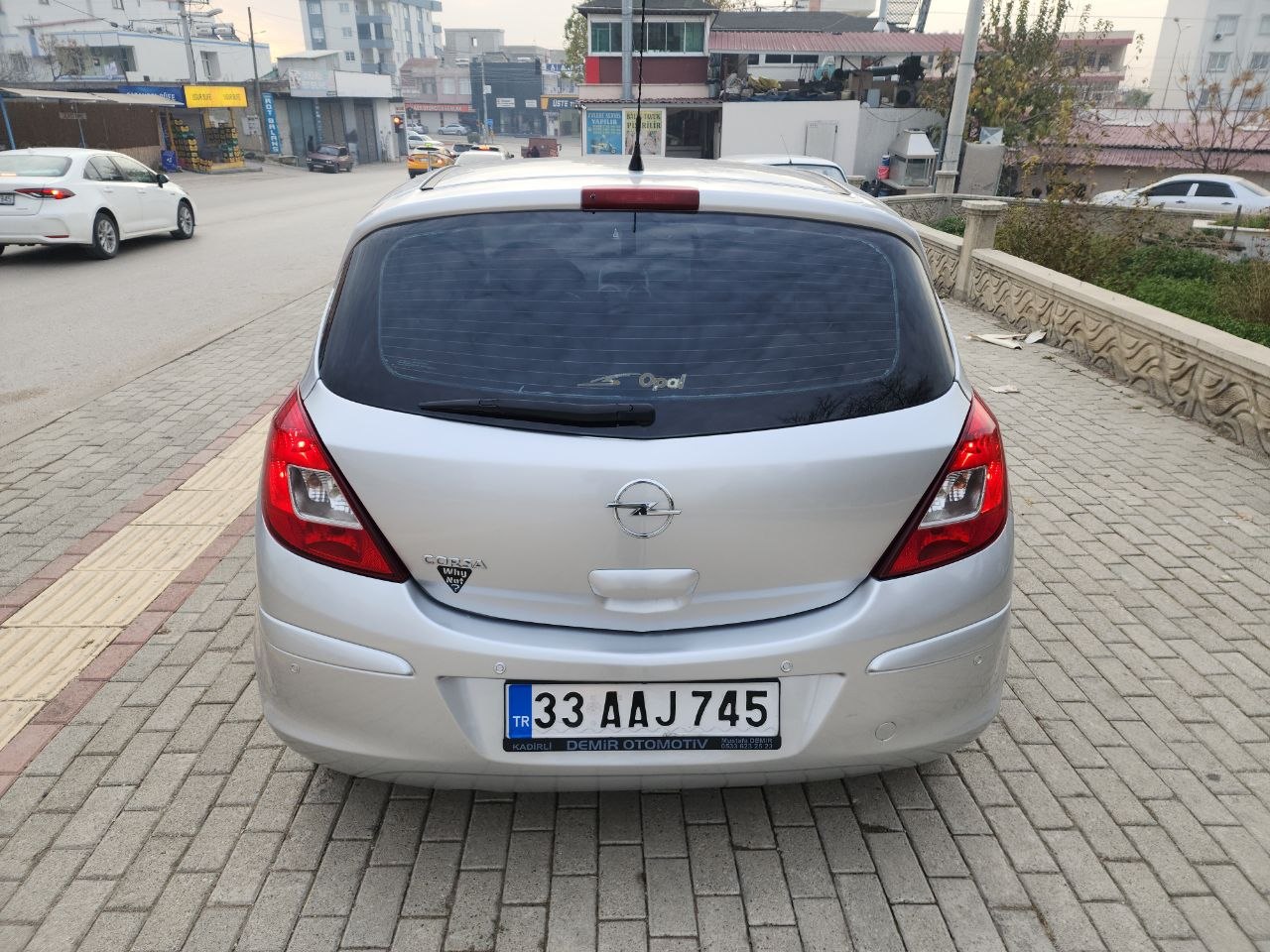 2009 MODEL OPEL CORSA 1.2 BENZİN LPG fotoğraf 3